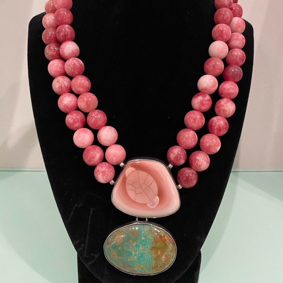 Jewelry - Statement necklace